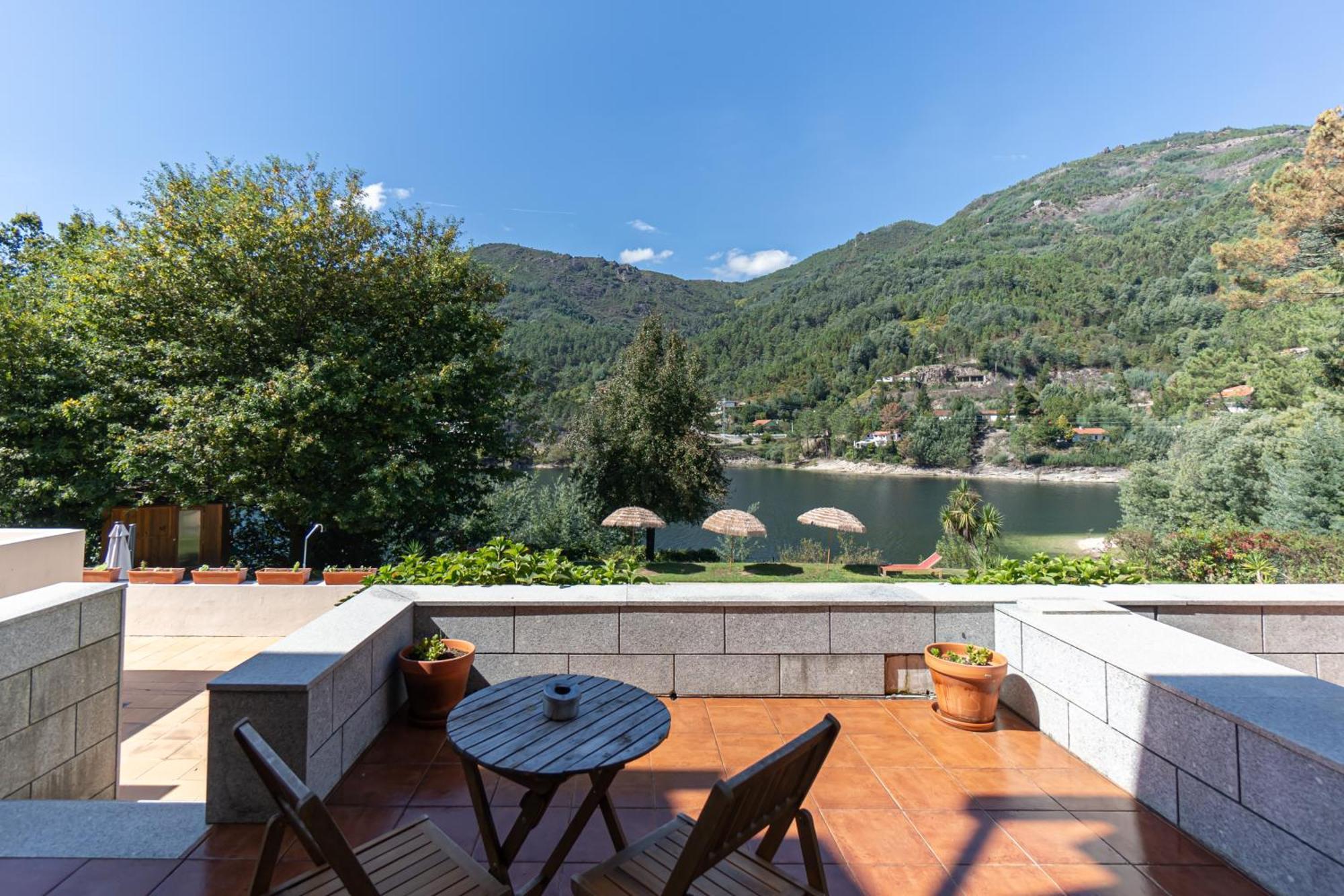 Hotel Selina Geres Terras de Bouro Pokoj fotografie